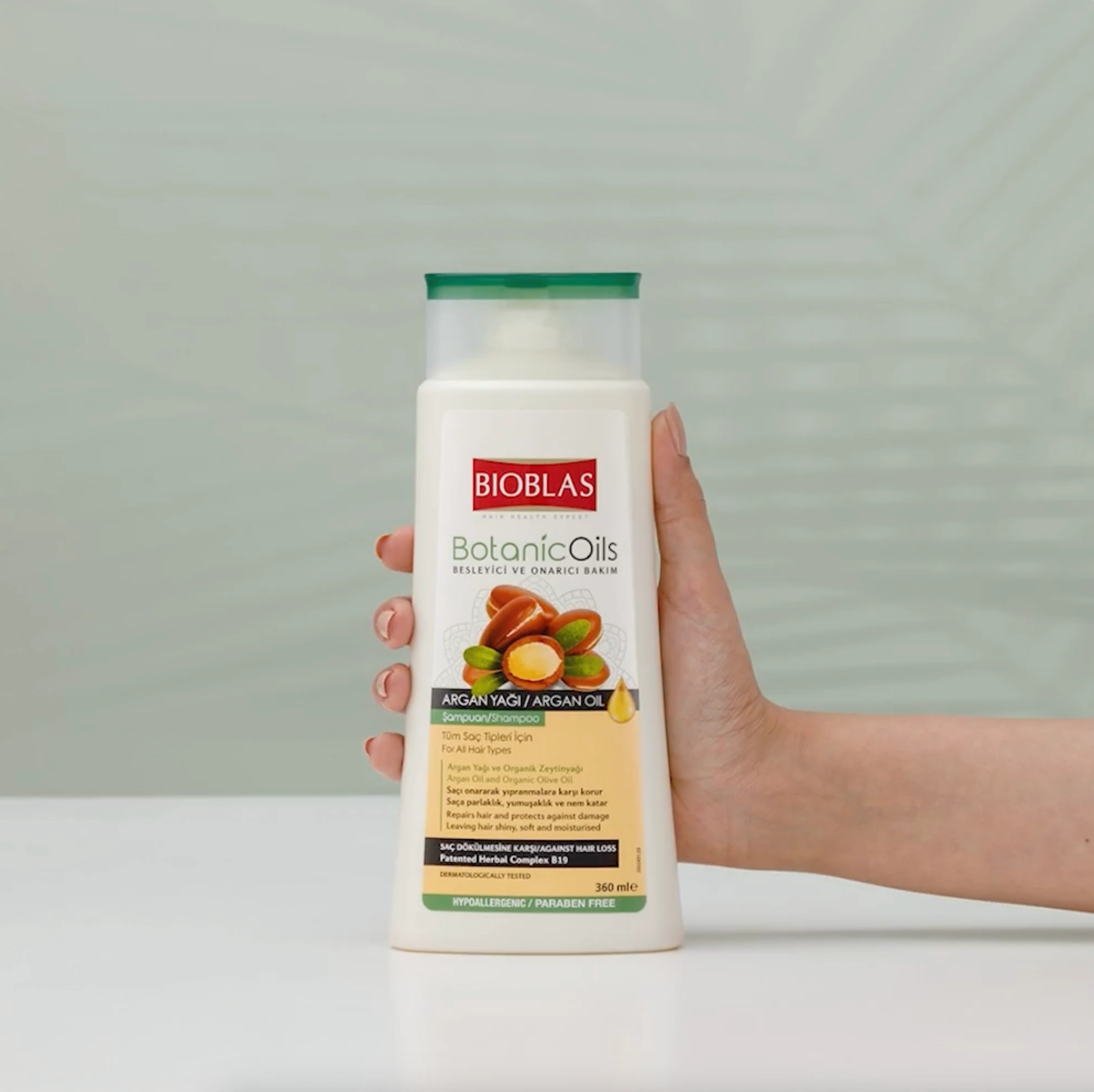 REPARIERENDES & PFLEGENDES LEAVE-IN-CONDITIONER-SPRAY